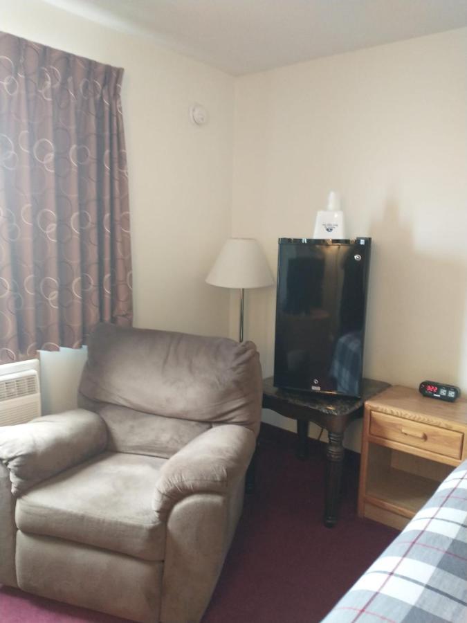 Sauk River Inn & Suites, A Travelodge By Wyndham Sauk Centre Extérieur photo