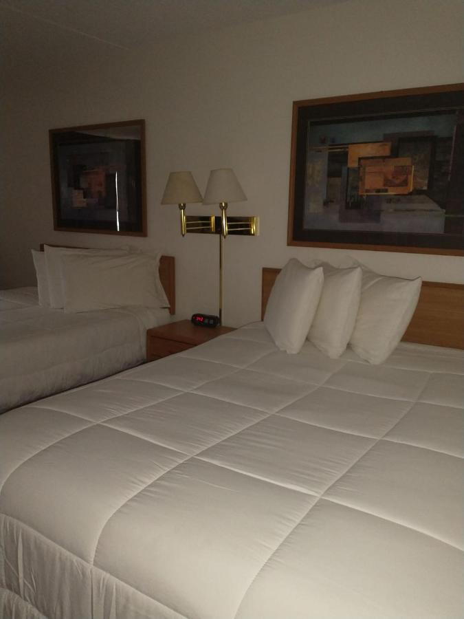 Sauk River Inn & Suites, A Travelodge By Wyndham Sauk Centre Extérieur photo
