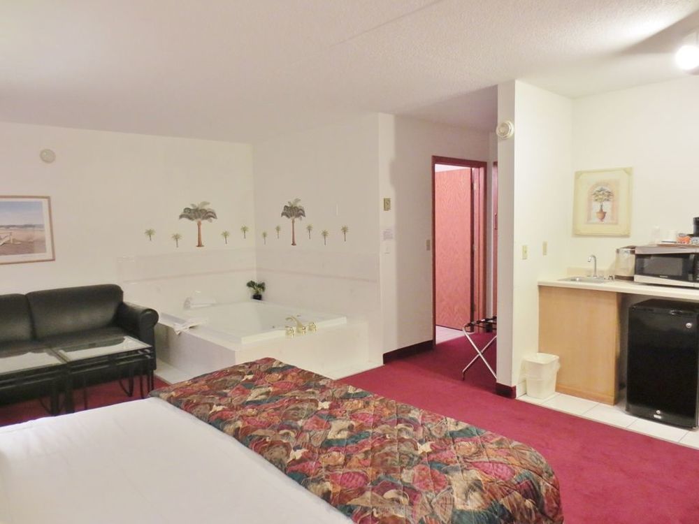 Sauk River Inn & Suites, A Travelodge By Wyndham Sauk Centre Chambre photo