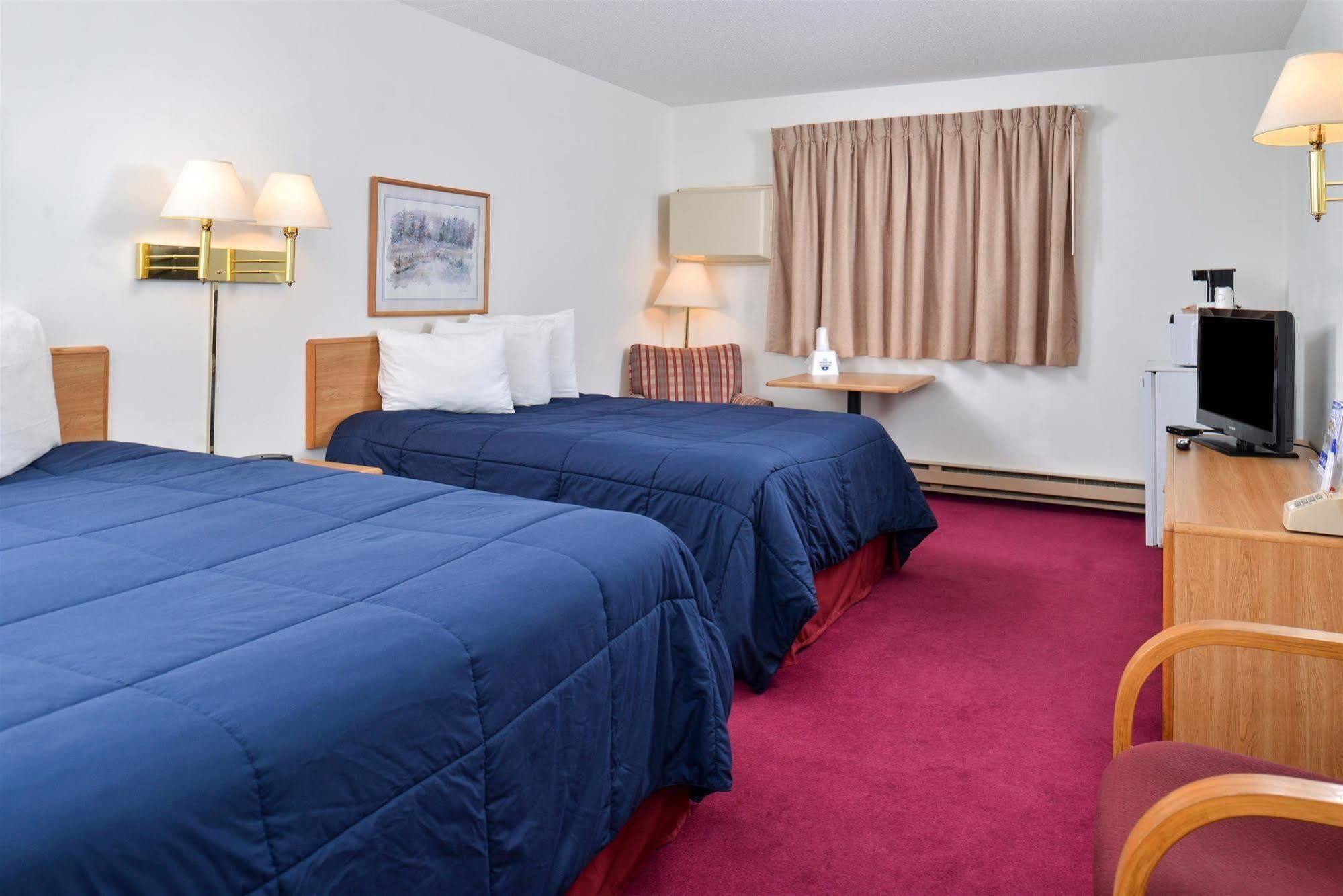 Sauk River Inn & Suites, A Travelodge By Wyndham Sauk Centre Extérieur photo