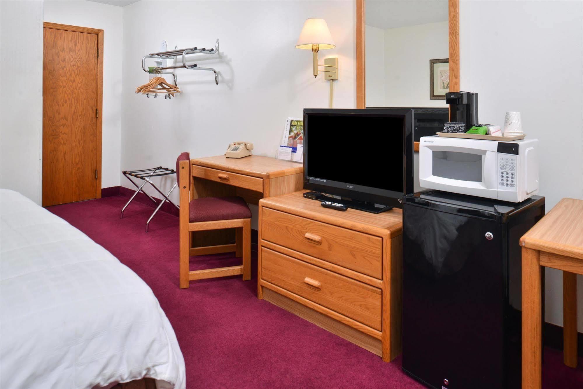 Sauk River Inn & Suites, A Travelodge By Wyndham Sauk Centre Extérieur photo