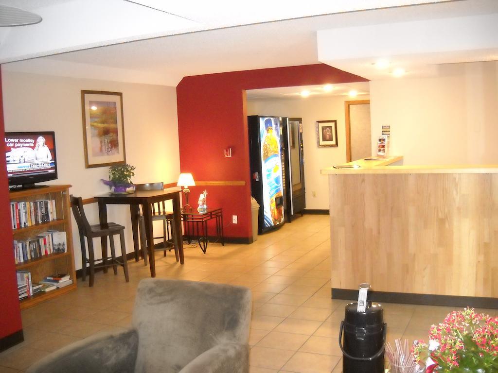 Sauk River Inn & Suites, A Travelodge By Wyndham Sauk Centre Extérieur photo
